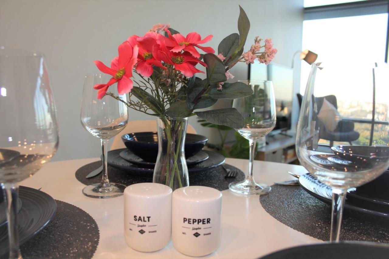 Stunning Views Sydney Olympic Park Apartment Luaran gambar