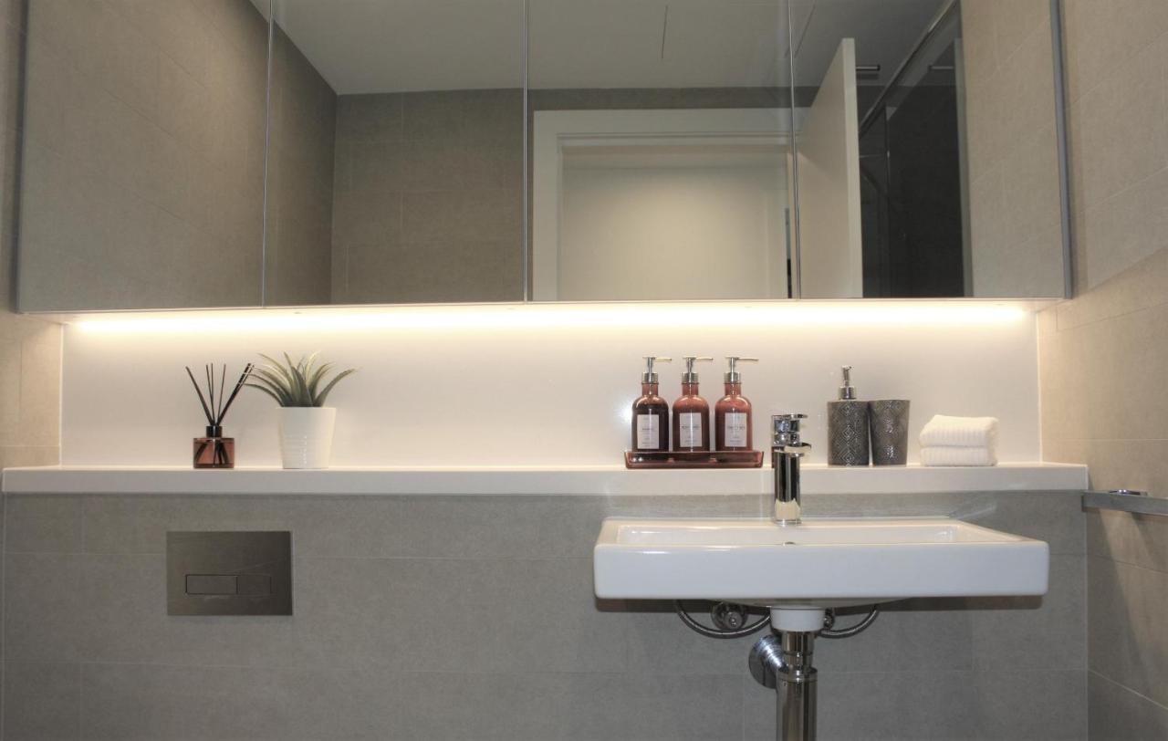 Stunning Views Sydney Olympic Park Apartment Luaran gambar