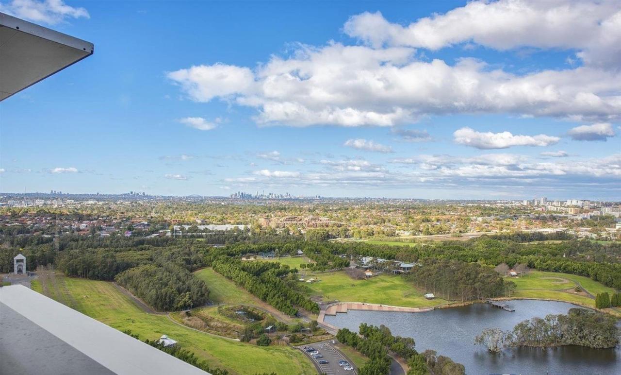 Stunning Views Sydney Olympic Park Apartment Luaran gambar