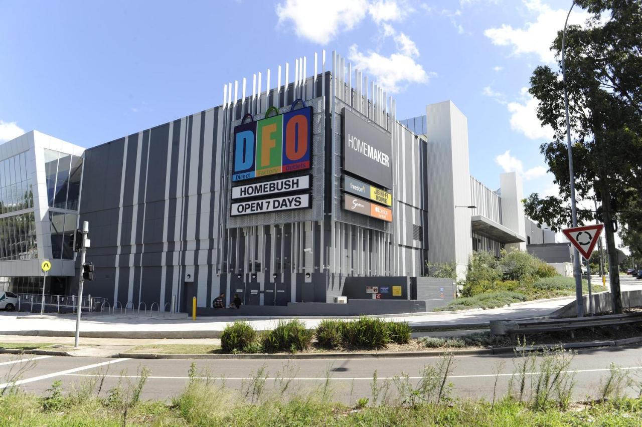 Stunning Views Sydney Olympic Park Apartment Luaran gambar